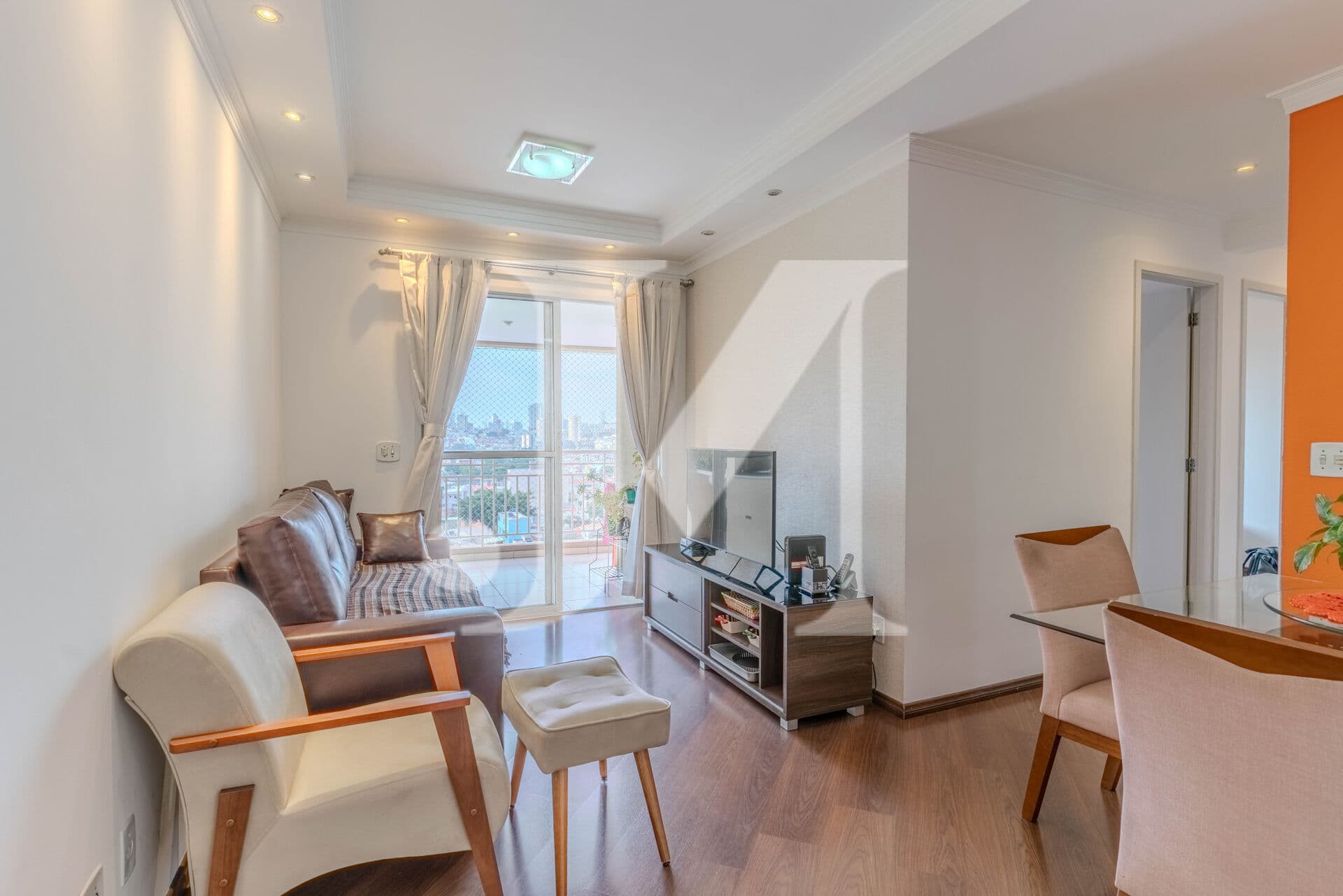 Apartamento de 75m², 3 Dormitórios com 1 Suíte e 2 Vagas no Condomínio Edifício Terraço paulistano.
