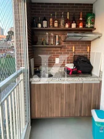 Apartamento de 70m², 3 Dormitórios sendo 1 Suíte e 2 Vagas no Condomínio Residencial Madrid.