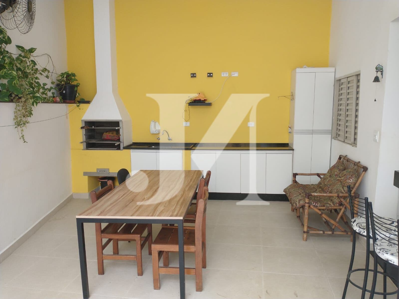 Casa Padrão de 130m², 3 Dormitórios e 3 Vagas na Vila Matilde - 🏢