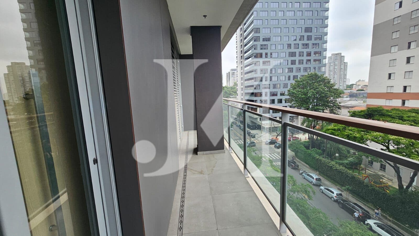 Sala Comercial de 228m², com 3 Vagas no Edifício Crona 665 - Tatuapé 🏢