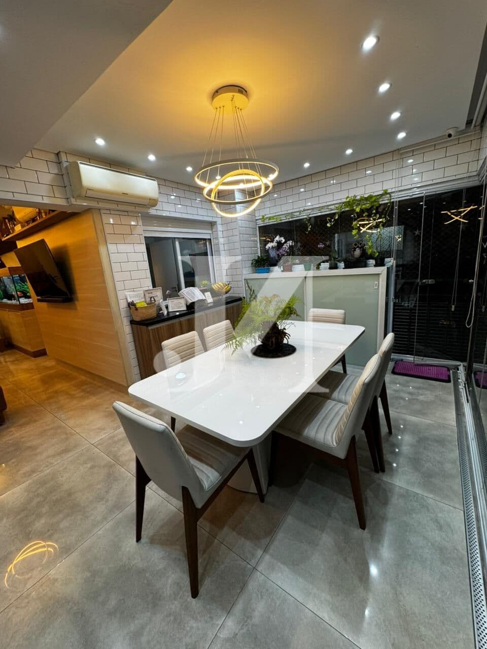 Apartamento de 105m², 4 Dormitórios com 1 Suíte e 3 Vagas no Condomínio Massimo Vila Carrão 🏢