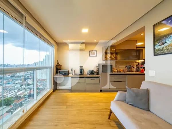 Apartamento Padrão de 90m², 2 Dormitórios sendo 2 Suítes e 2 Vagas no Condomínio Aristo Tatuapé