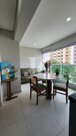 Apartamento Padrão de 85m², 3 Dormitórios sendo 1 Suíte e 2 Vagas no Condomínio Residencial Cádiz. 🏢