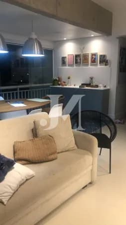 Apartamento Padrão de 98m², 3 Dormitórios sendo 1 Suíte e 2 Vagas no Condomínio Edifício Lugano Club. 🏢