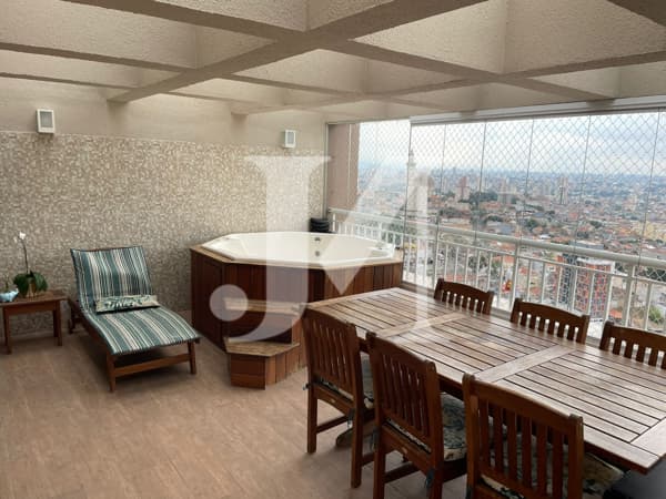 Cobertura Duplex de 159m², 2 Dormitórios com 1 Suítes e 3 Vagas no Condomínio Villa Ventura 🏢
