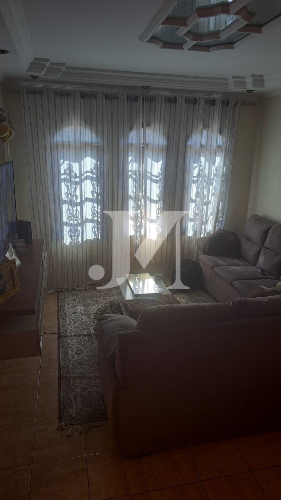 Casa sobrado de 157m², 3 Dormitórios sendo 1 Suíte e 3 Vagas.