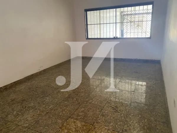 Casa Sobrado Padrão de 180m², 4 Dormitórios, sendo 3 Suítes e 4 Vagas de garagem - Vila Gomes Cardim. 🏢