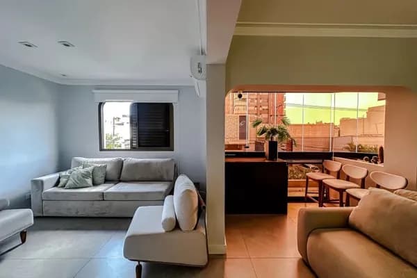 Apartamento de 127m², 2 Suites e 2 Vagas no Condomínio Edifício Itacuruca - Tatuapé.