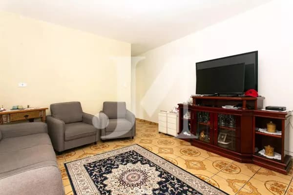 Terreno de 441m², com 3 Casas, total de 7 quartos e 5 vagas para venda na Vila Nova Savoia 🏢