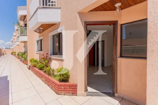 Condomínio Residencial de 110m², 03 Dormitórios sendo 01 Suíte, 02 Vagas na Vila Formosa. 🏢