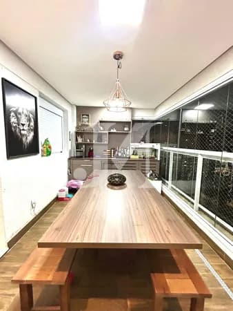 Apartamento Padrão de 90m², 3 Dormitórios sendo 2 Suítes e 2 Vagas no Condomínio Aristo Tatuapé.