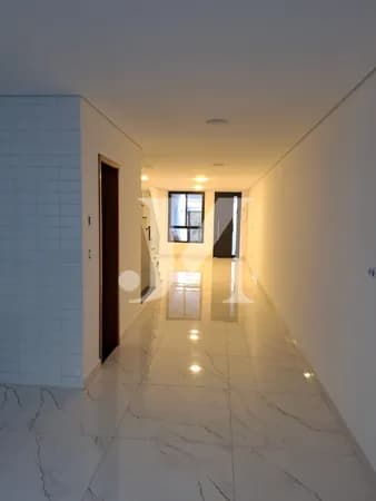 Casa sobrado de 170m², 3 Dormitórios sendo todos Suítes, Sala Conceito aberto e 3 Vagas - Moóca. 🏢