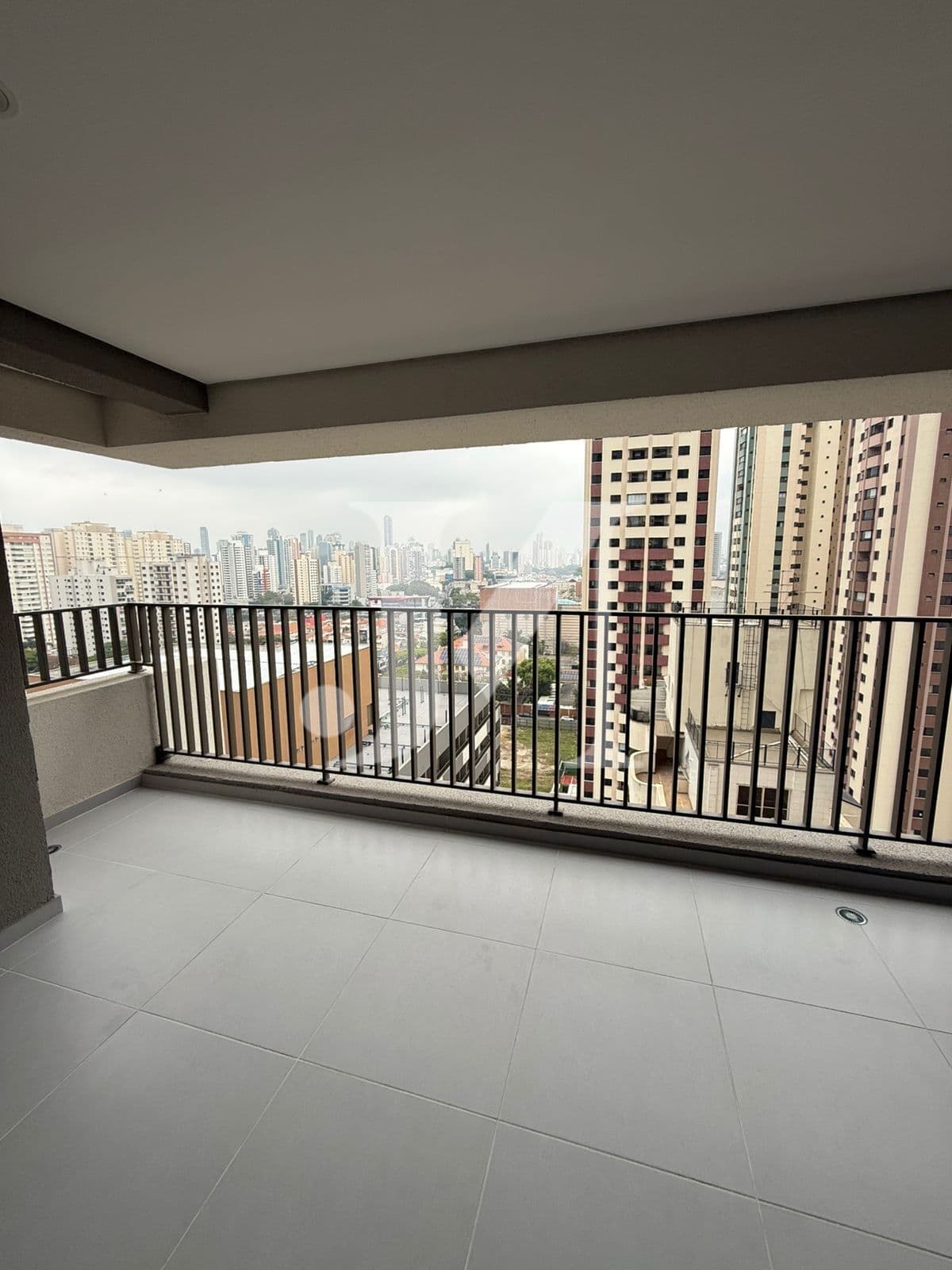 Apartamento Padrão de 84m², 3 Dormitórios sendo 1 Suíte e 1 Vaga no Condomínio Raízes Tatuápe.