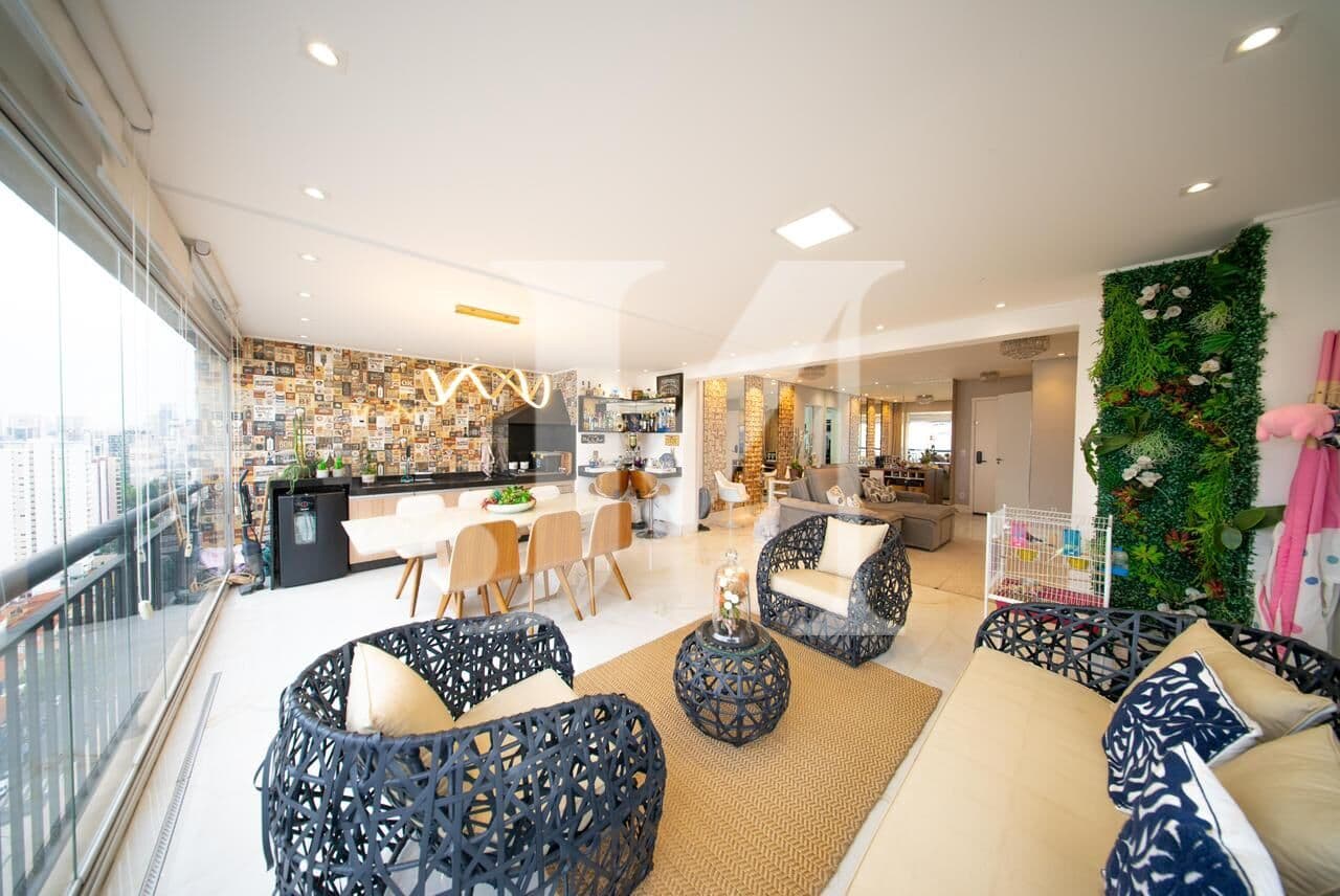 Apartamento Padrão de 135m², 3 Dormitórios, todos Suítes e 2 Vagas no Condomínio Pallazo San Felipe. - Tatuapé 🏢