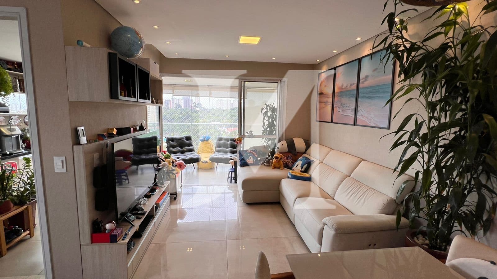 Apartamento Padrão com de 110m², 3 Dormitórios com 2 Suítes e 2 vagas - Condomínio Edifício Unique View - Vila Formosa. 🏢