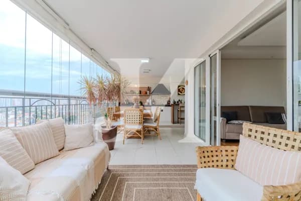 Apartamento de 204m², 4 Dormitórios com 3 Suítes e 3 Vagas no Condomínio Edifício Choice Club Residence 🏢