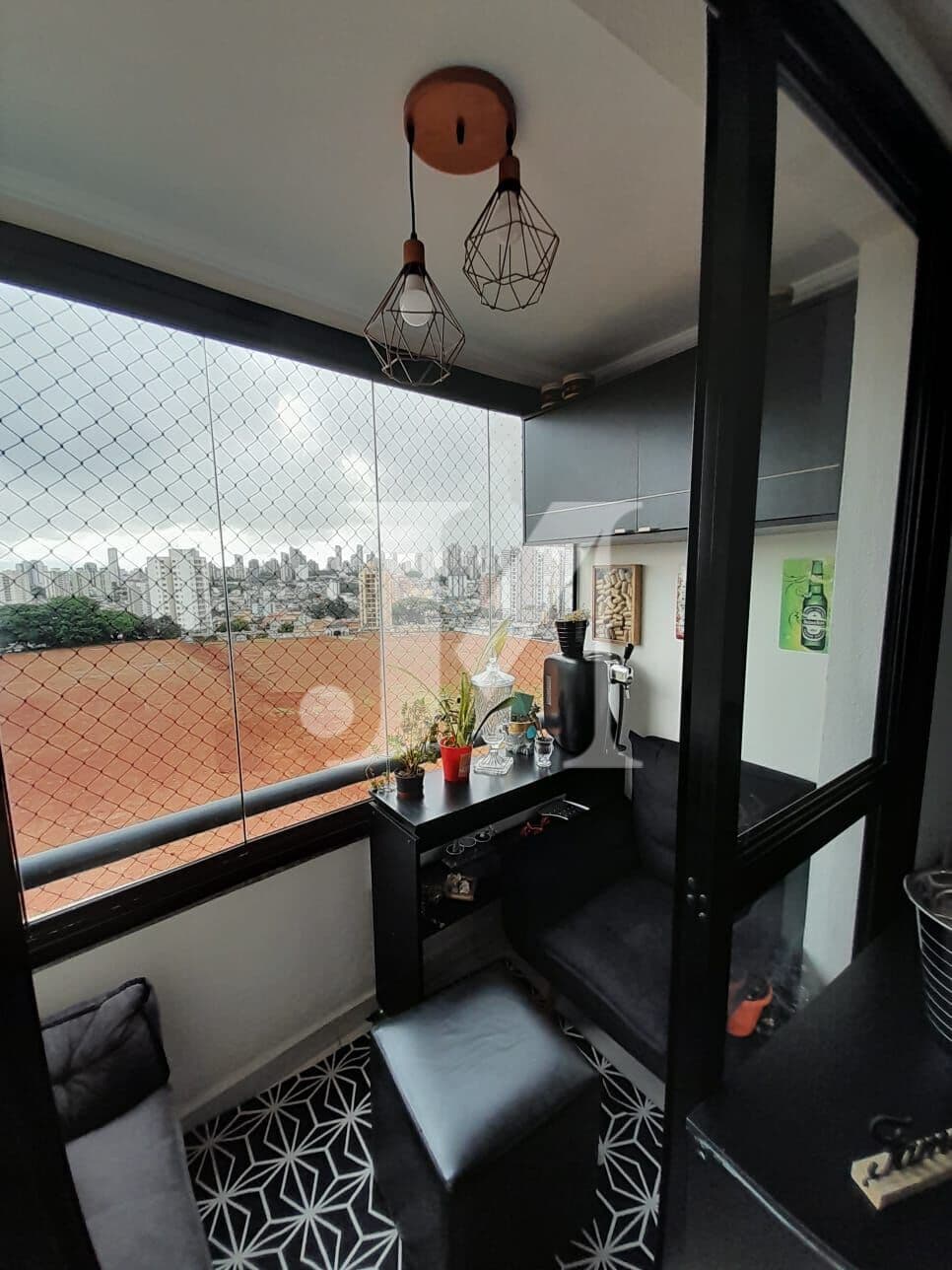 Apartamento Padrão de 60², 2 Dormitórios sendo 1 Suíte e 2 Vagas no Condomínio Edifício Residencial Monte Castell.