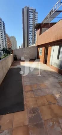 Casa Sobrado Padrão de 148m², 3 Dormitórios sendo 2 suítes, churrasqueira e Salão comercial - Tatuapé. 🏢