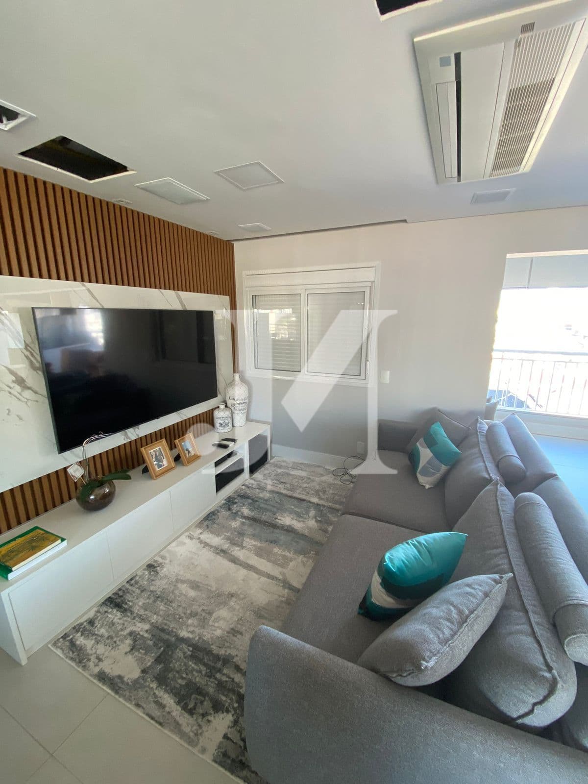 Apartamento Padrão 106m², 02 Suítes Sala ampliada e 02 Vagas no Condomínio Residencial Absoluto Tatuapé.