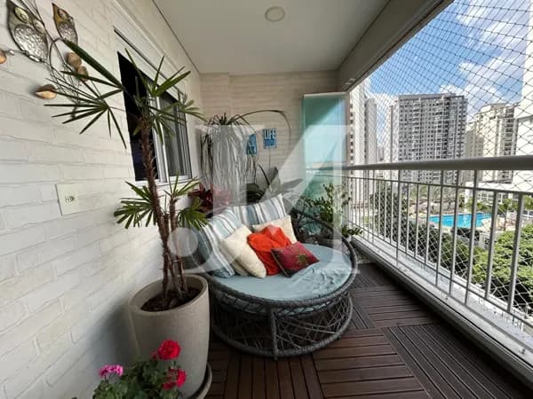 Apartamento de 118m², 3 Dormitórios com 3 Suítes e 2 Vagas no Condomínio Premium Anália Franco.