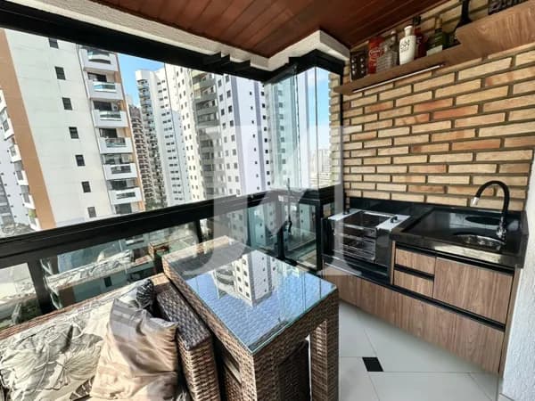 Apartamento Alto Padrão de 125m², 3 Dormitórios, todos Suítes e 2 Vagas no Condomínio Edifício Maison Anália Franco - Jardim Anália Franco 🏢