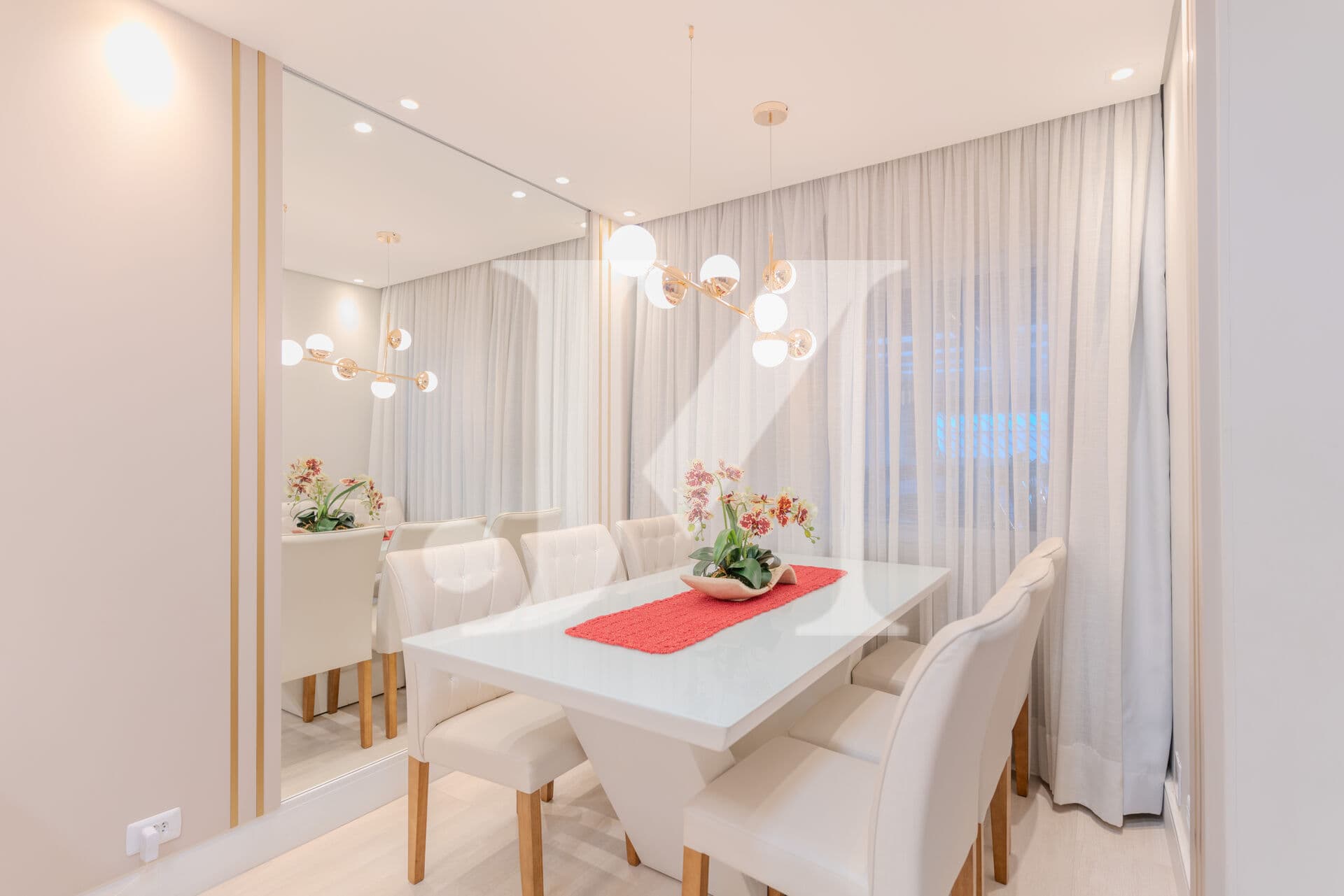 Casa Sobrado de 140m², 3 Dormitórios, 2 Banheiros e 2 Vagas de garagem na Vila Formosa.