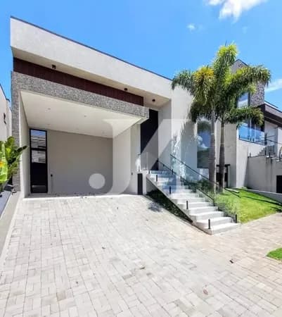 Casa em condomínio fechado de 360m², com 3 Suítes e Área gourmet, Piscina e 4 Vagas no Condomínio Buona Vita Atibaia I.