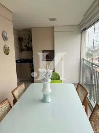 Apartamento Padrão de 60m² com 2 dormitórios, e 1 vaga de garagem disponíveis para venda no Mistral Condomínio Clube. 🏢