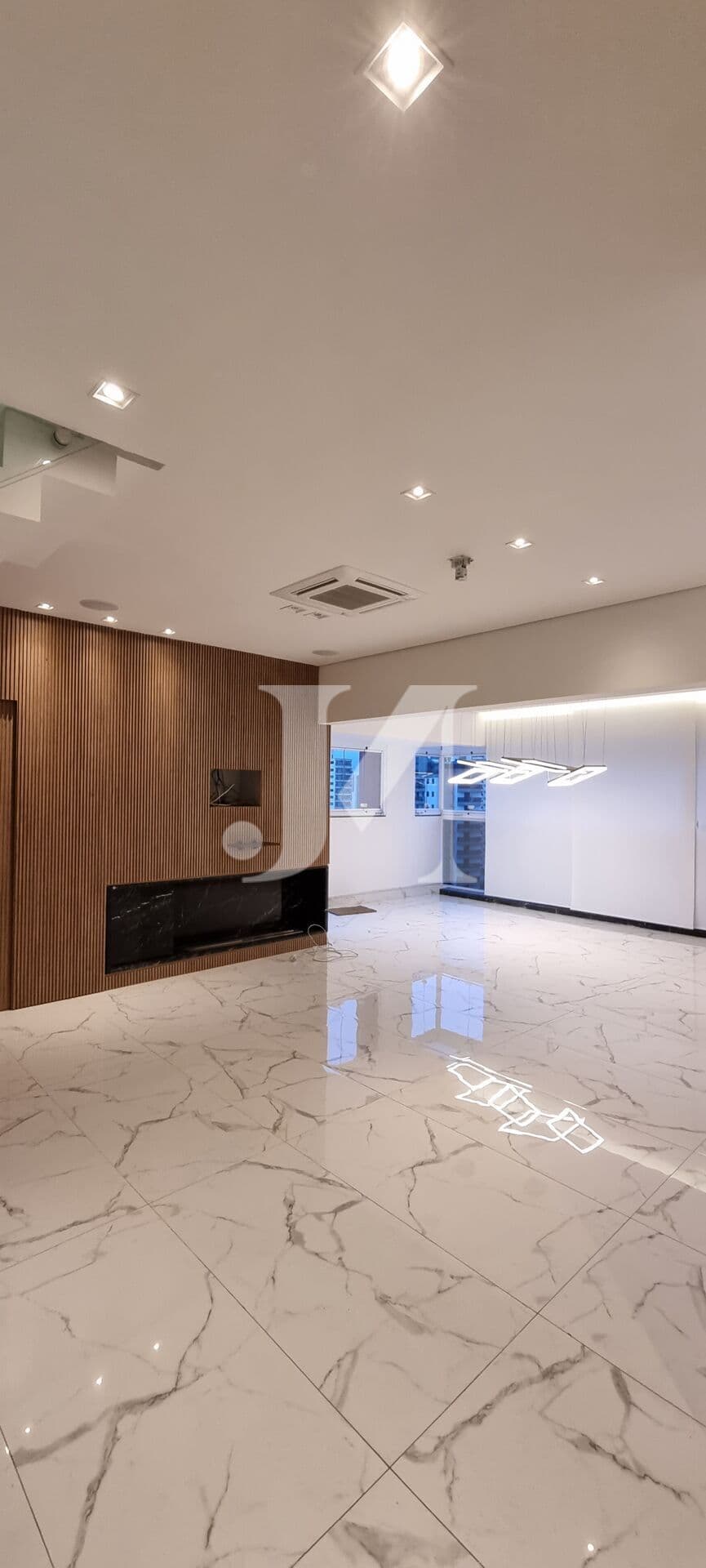 Apartamento Cobertura de 160m², 3 Dormitórios, todos Suítes e 3 Vagas no Condomínio Montreal Concept Home - Anália Franco 🏢