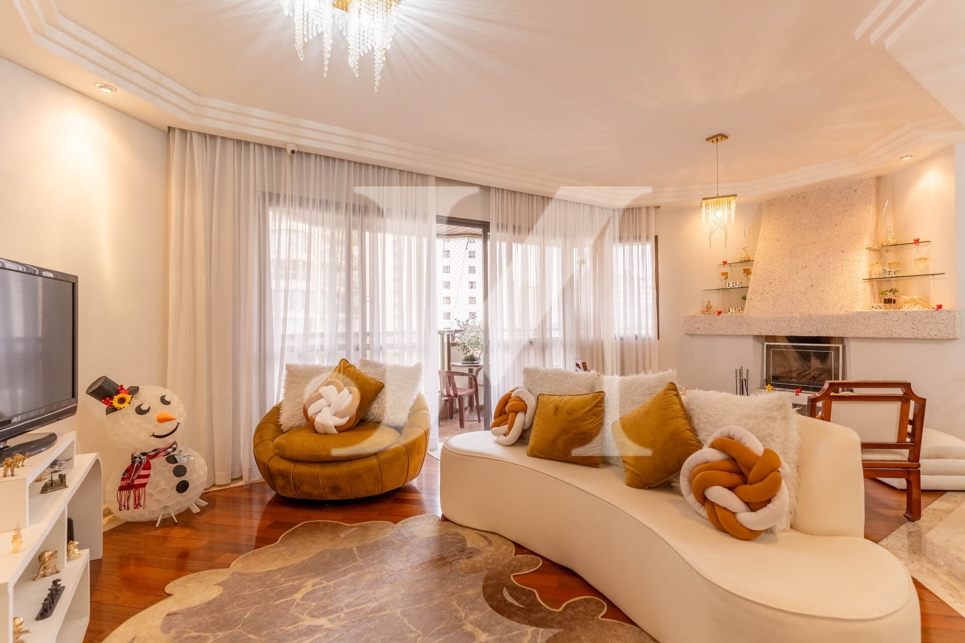 Apartamento Alto Padrão de 190m², 4 Dormitórios, sendo 3 Suítes e 4 Vagas no Condomínio Edifício Tordesilhas - Tatuapé 🏢