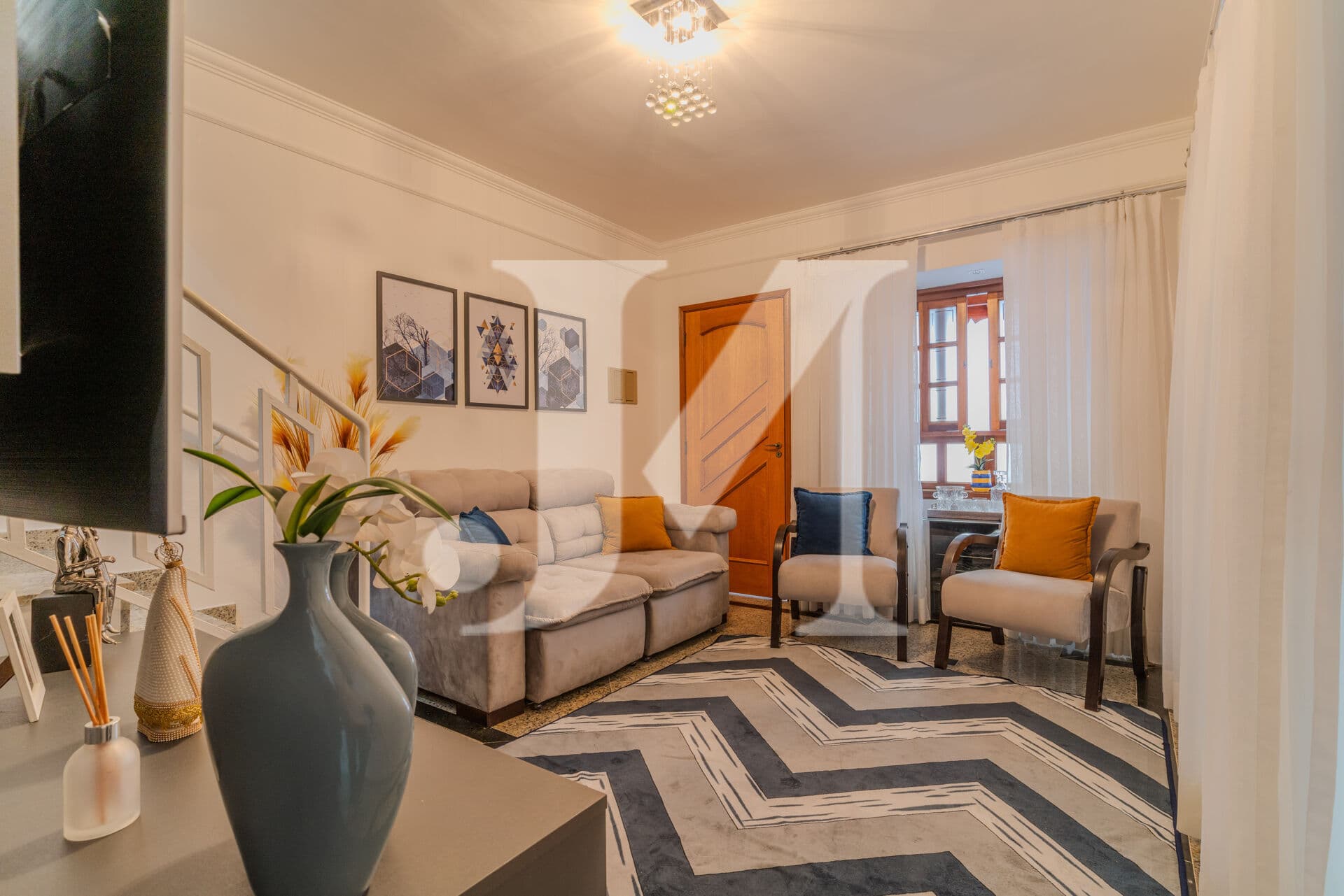 Casa em Condomínio de 110m², 3 Dormitórios sendo 3 suítes e 2 Vagas no à venda no Carrão 🏢