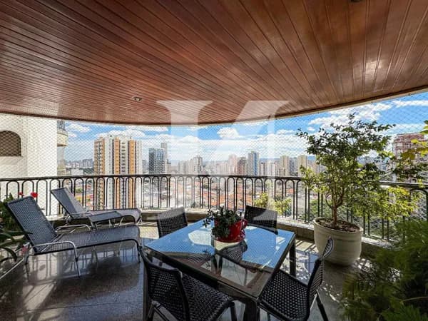 Apartamento alto Padrão de 340m², 4 Dormitórios sendo 02 Suítes e 4 Vagas, Andar Privativo 1 por andar - Condomínio Piazza Di Roma - Tatuapé. 🏢