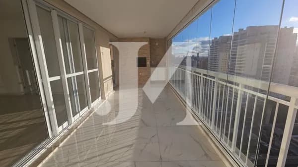 Apartamento Padrão de 126m², 3 Suítes e 2 Vagas no Condomínio Milano Club.