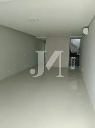 Casa Sobrado Padrão de 150m², 3 Dormitórios com 1 Suíte e 4 Vagas de Garagem - Vila Formosa. 🏢