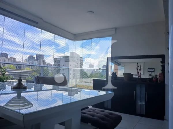 Apartamento de 89m², 2 Dormitórios sendo 1 Suíte e 2 Vagas no Condomínio Edifício Red Tatuapé. 🏢