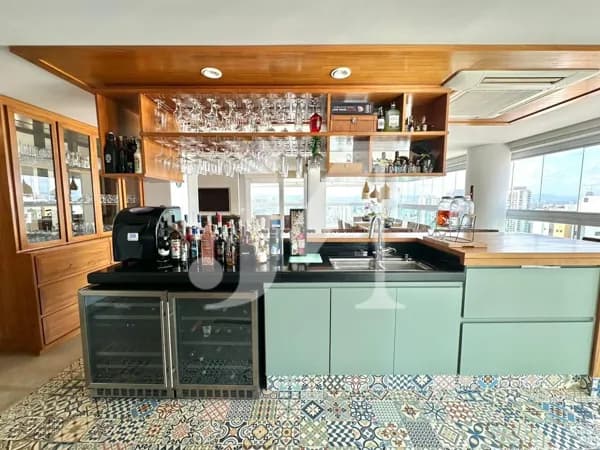 Apartamento Alto Padrão de 264m², 4 Suítes, home office e 4 Vagas no Condomínio Montblanc Tatuapé 🏢
