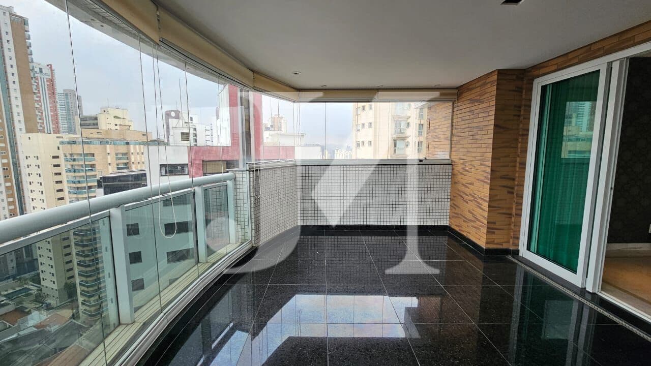 Apartamento Alto Padrão de 257m², 4 Dormitórios com 4 Suítes e 4 Vagas no Condomínio Edificio Villa Lobos - Jardim Analia franco 🏢