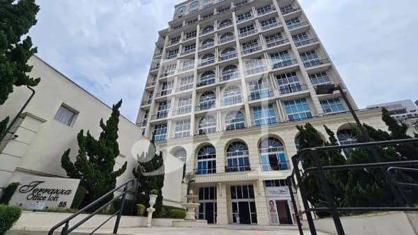 Sala comercial Duplex de 78m² - 3 Salas, recepção e 02 Vagas de garagem no Condomínio Edifício Terrazza