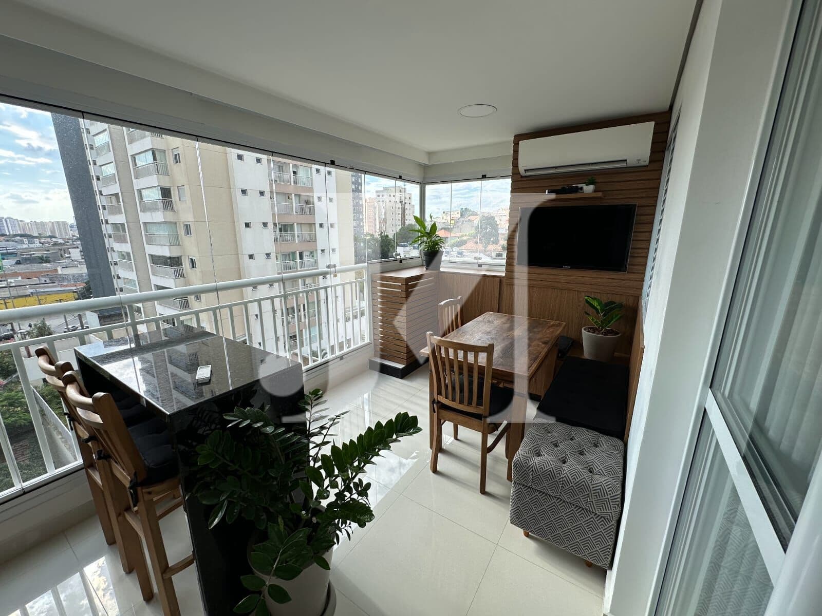 Apartamento Padrão de 62m², 2 Dormitórios sendo 1 Suíte e 1 Vaga no Condomínio Reserva Vila Ema 🏢