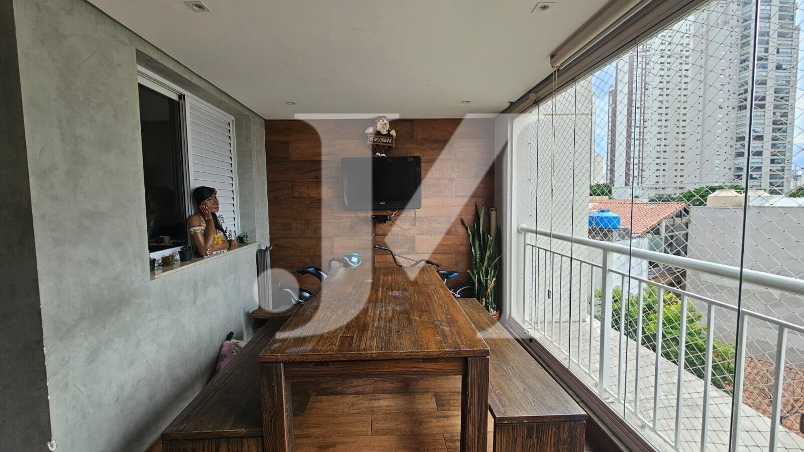 Apartamento de 106m² com 3 quartos, 1 suíte, 1 Escritorio e 2 vagas para venda no Tatuapé Condominium Club