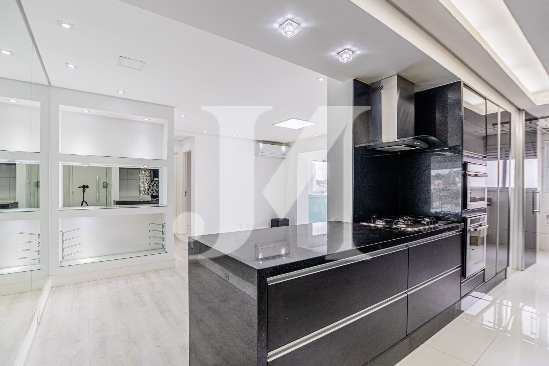 Apartamento de 82m² com Varanda Gourmet, 2 Dormitórios, 1 Suíte, 2 Vagas e 1 Depósito no Condomínio Momento Boulevard 🏢