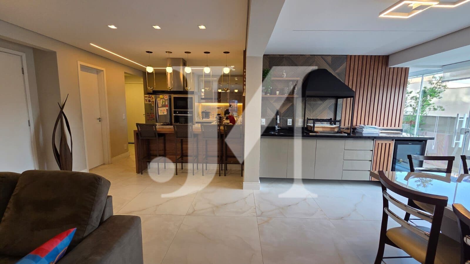 Apartamento de 92m², 3 dormitórios com 1 suíte e 3 vagas no Condomínio The Address 🏢