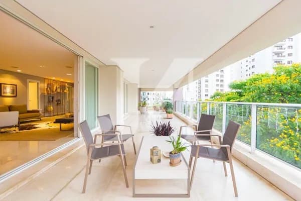 Apartamento Alto Padrão de 392m² - 4 Dorms, 3 Suítes, 5 Vagas - Torre Única, Ampla Varanda Gourmet e Hall Privativo, Depósito - Condomínio Magnifique Anália Franco. 🏢