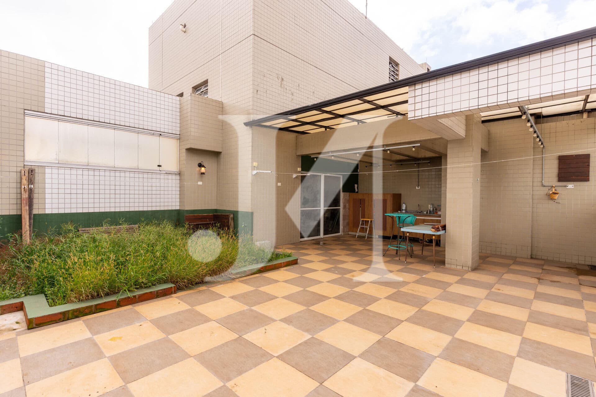 Apartamento tipo cobertura 196 m² (2 pavtos), 3 Dormitórios sendo 1 Suíte e 2 Vagas no Condomínio Viva Vida Tatuapé.
