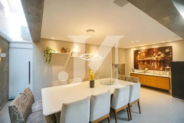 Casa Sobrado de 170m², 3 Dormitórios sendo 1 Suíte e 3 Vagas na Vila Carrão.