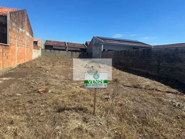 Terreno com 240,00 m2, escriturado, parcialmente murado, pronto para construir