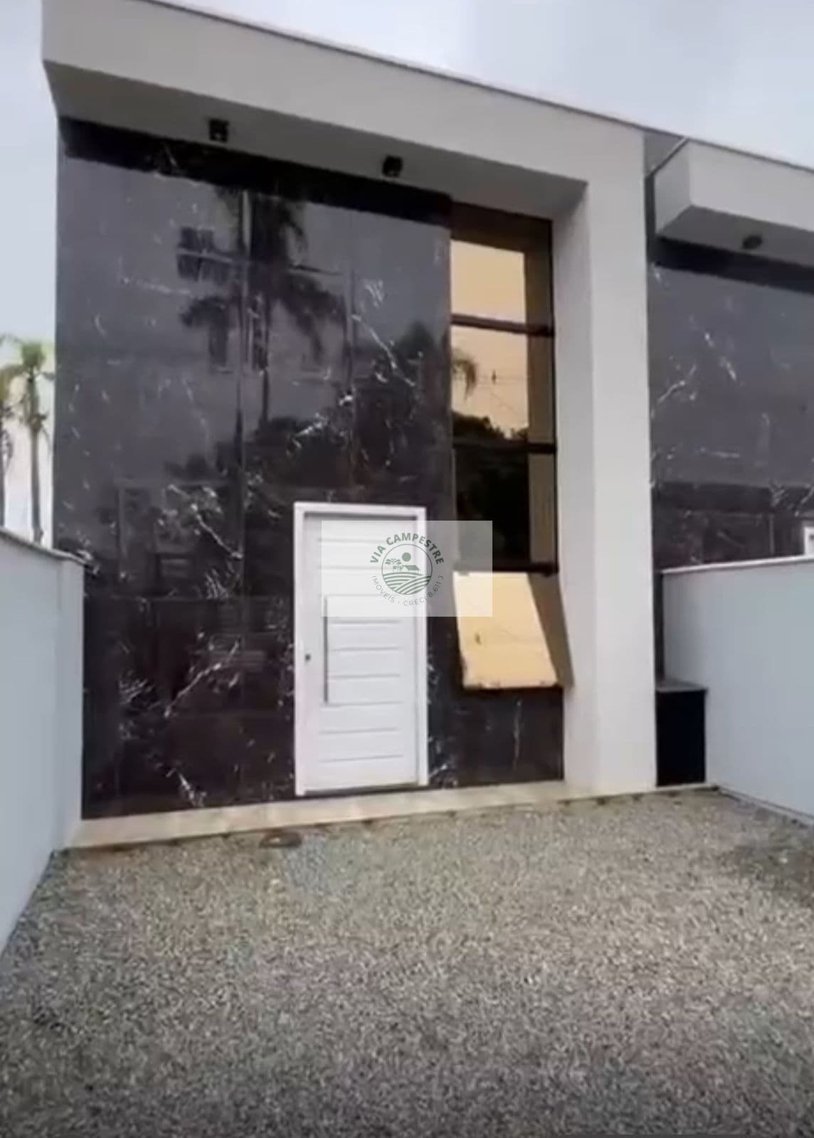 Sobrado Geminado em Balneário Barra do Sul
