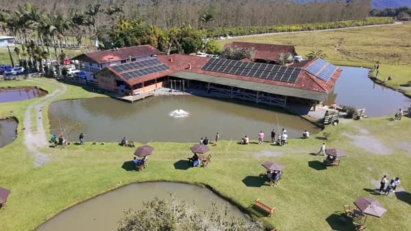 Chácara em Pirabeiraba toda montada para restaurante, casa de festas e eventos, documentação em dia
