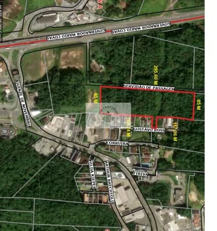 Terreno com 25.600 m² no bairro Glória