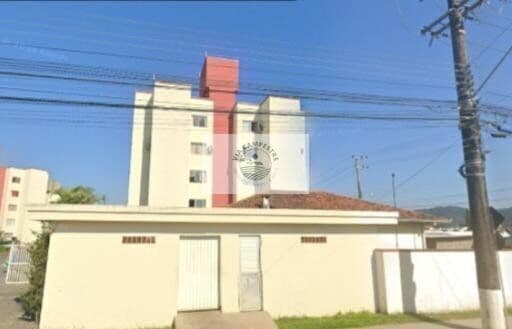 Apartamento no Jardim Iririú